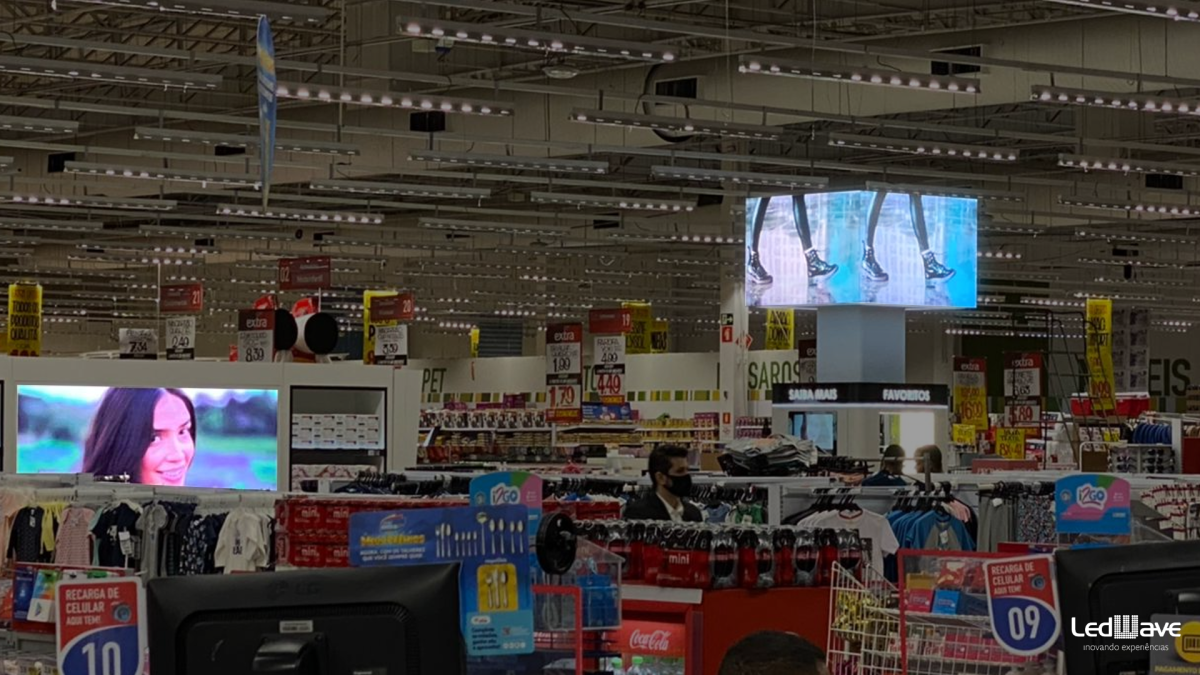 Painéis de LED a tecnologia que vai transformar o seu supermercado