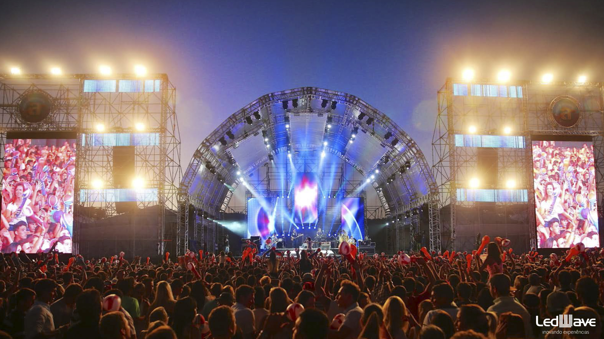 Painel de LED como diferencial em shows e eventos - LedWave