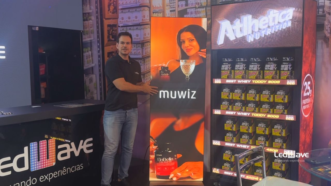 Como a interatividade encurta o caminho até a decisão de compra (Totem de LED Interativo)